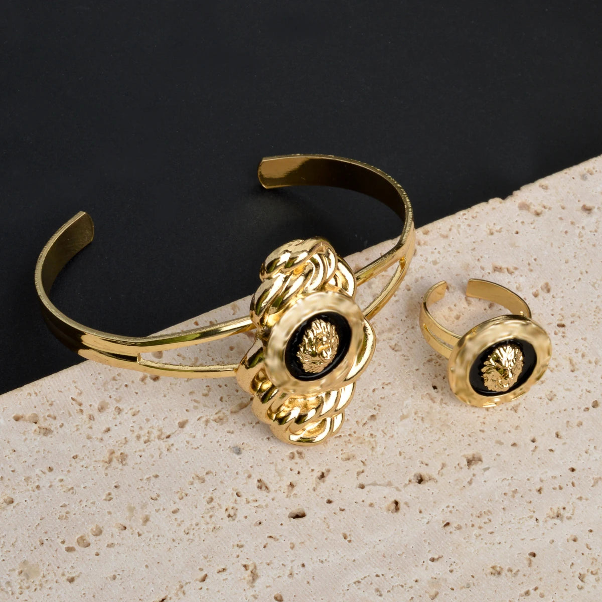 Luxury Dubai Jewelry Set for Women 18k Gold Plated Lion Necklace Bracelet Ring Earrings Bridal Wedding Jewellery Accessories