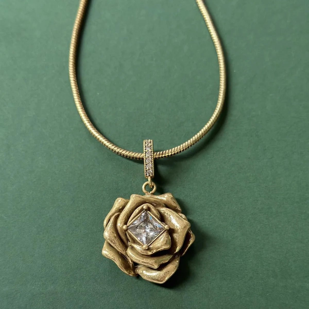 Trendy Jewelry Elegant Temperament Metal Flower Earrings For Women Female Gifts Delicate Design Ear Accessories Hot Selling