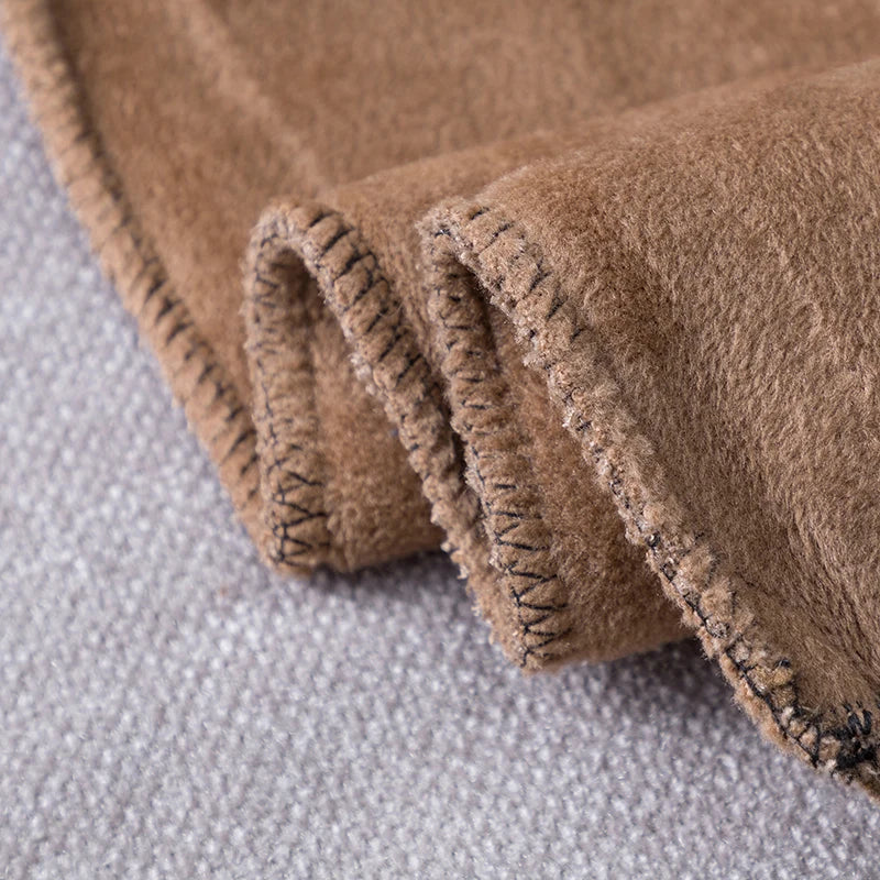 2025 Autumn and Winter Fashionable Men's Business Wear with A Lapel and Lined Sweater with An Inner Knitted Shirt