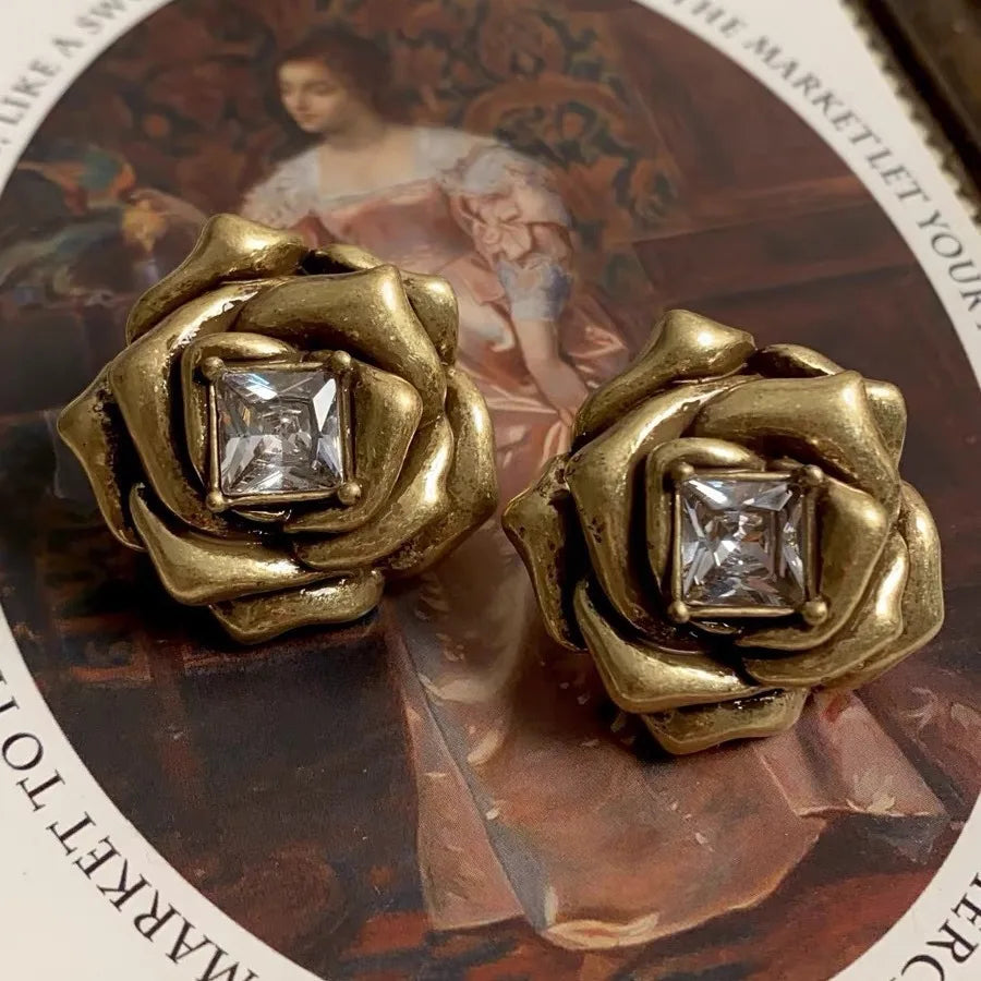 Trendy Jewelry Elegant Temperament Metal Flower Earrings For Women Female Gifts Delicate Design Ear Accessories Hot Selling