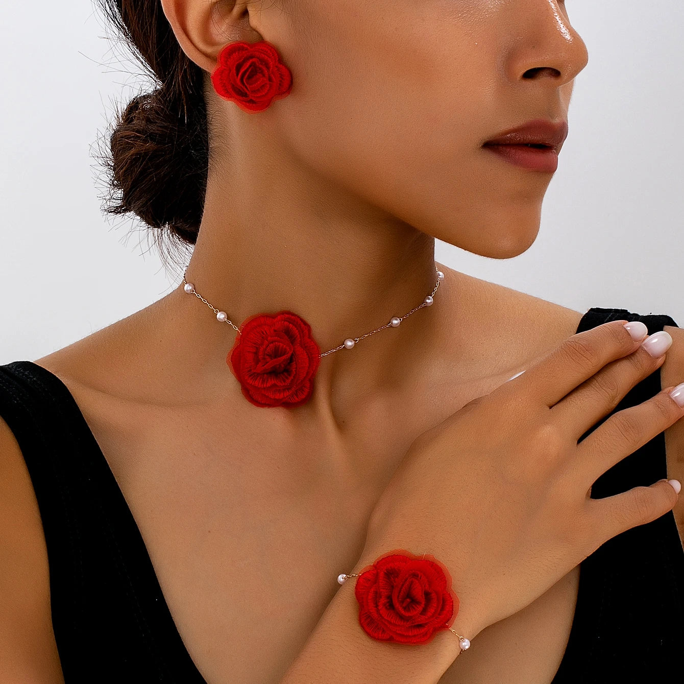 Women Jewelry Set Elegant Fabric Flower Imitation Pearl Necklace Bracelet Stud Earrings Bohemian Jewelry for Daily and Holiday Wear