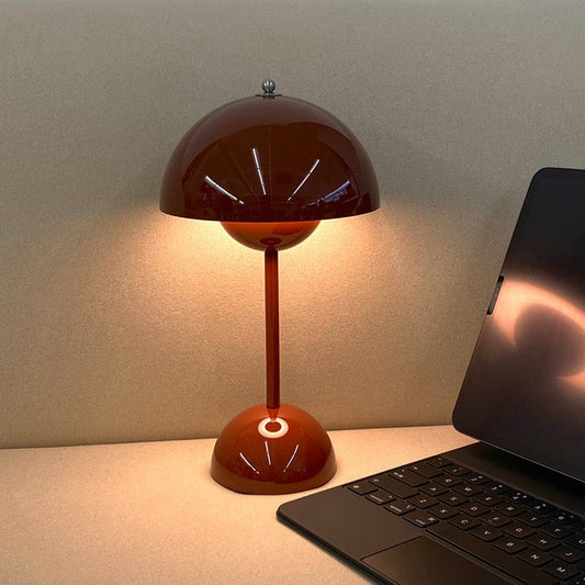 The Mångata - Retro Table Lamp