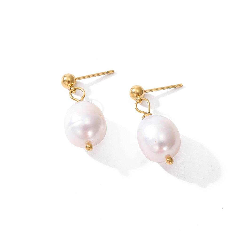 Natural Freshwater Pearl Dangle Earrings