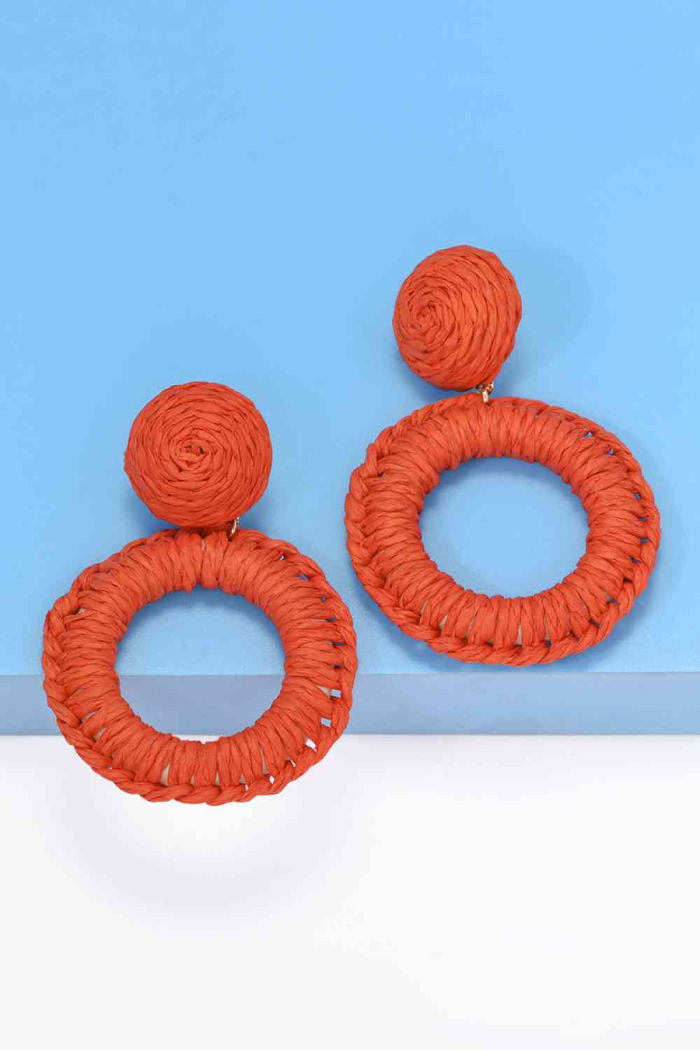 Round Shape Raffia Grass Dangle Earrings