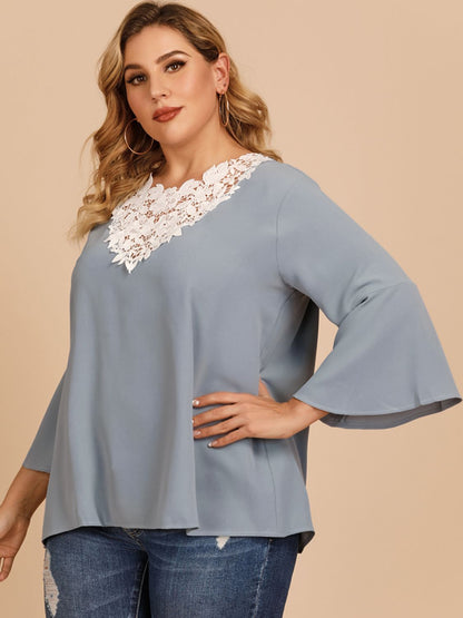 Plus Size Contrast Spliced Lace Three-Quarter Sleeve Blouse